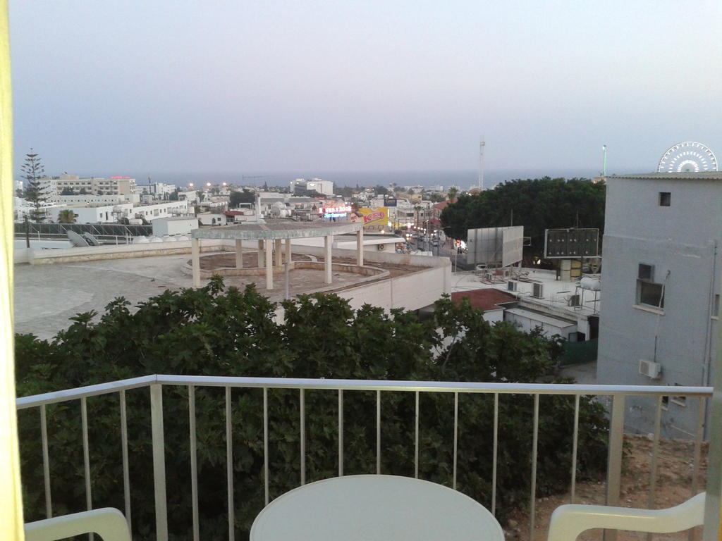 Elenapa Holiday Apartments Ayia Napa Ruang foto
