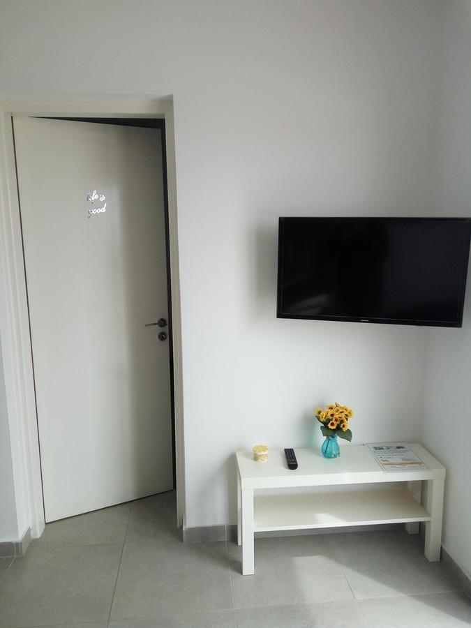 Elenapa Holiday Apartments Ayia Napa Bagian luar foto